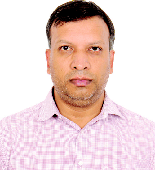 DR.	Thyagaraj S - MBBS; MD Radiodiagnosis; RMSK Musculoskeletal Fellowship; Certification in Vascular and Interventional Radiology | Diagnostic accuracy, imaging-guided interventions (biopsies, drain placements), multimodal imaging (CT, MRI, X-ray, ultrasound, PET/CT), critical care imaging, tumor board collaboration, AI in radiology, radiomics | Yelahanka, Bengaluru